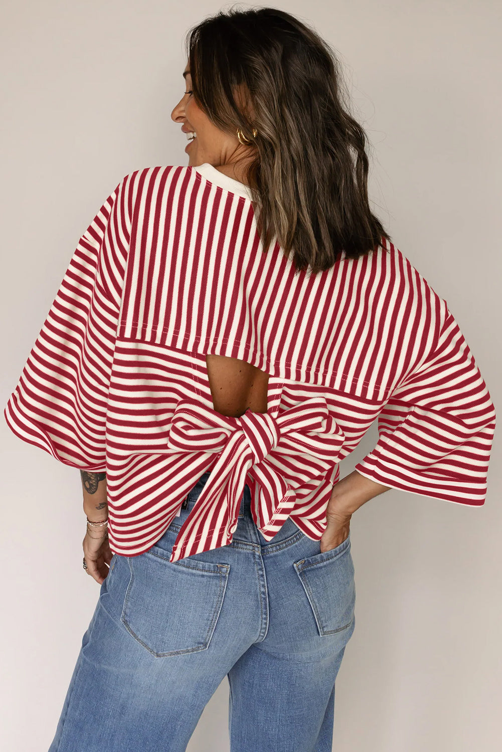 Red Stripe Bowknot Cutout Back Drop Shoulder Wide Bracelet Sleeve Loose Tee